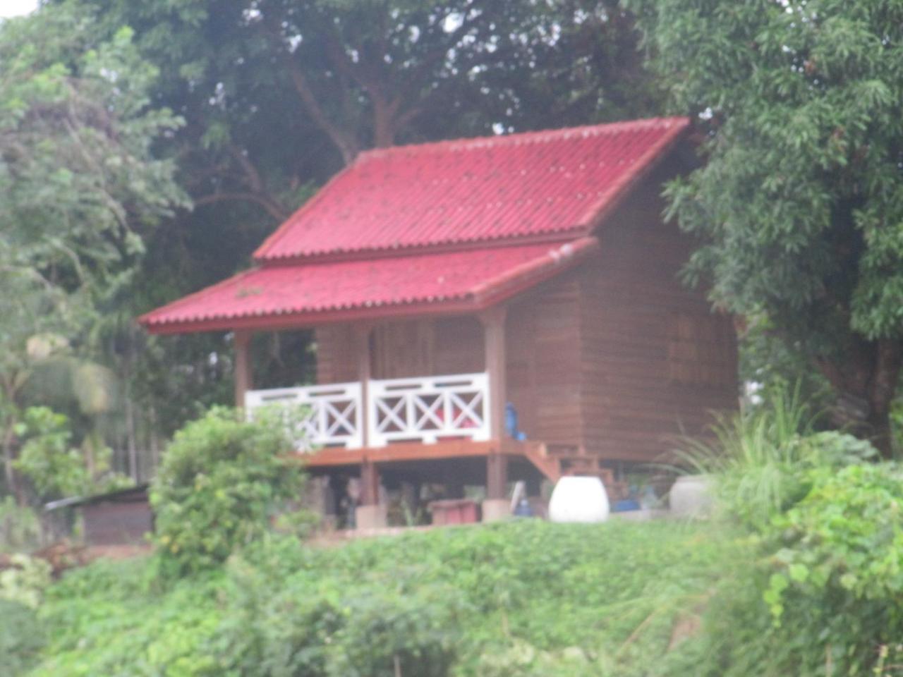 Don Som Riverside Guesthouse Dış mekan fotoğraf
