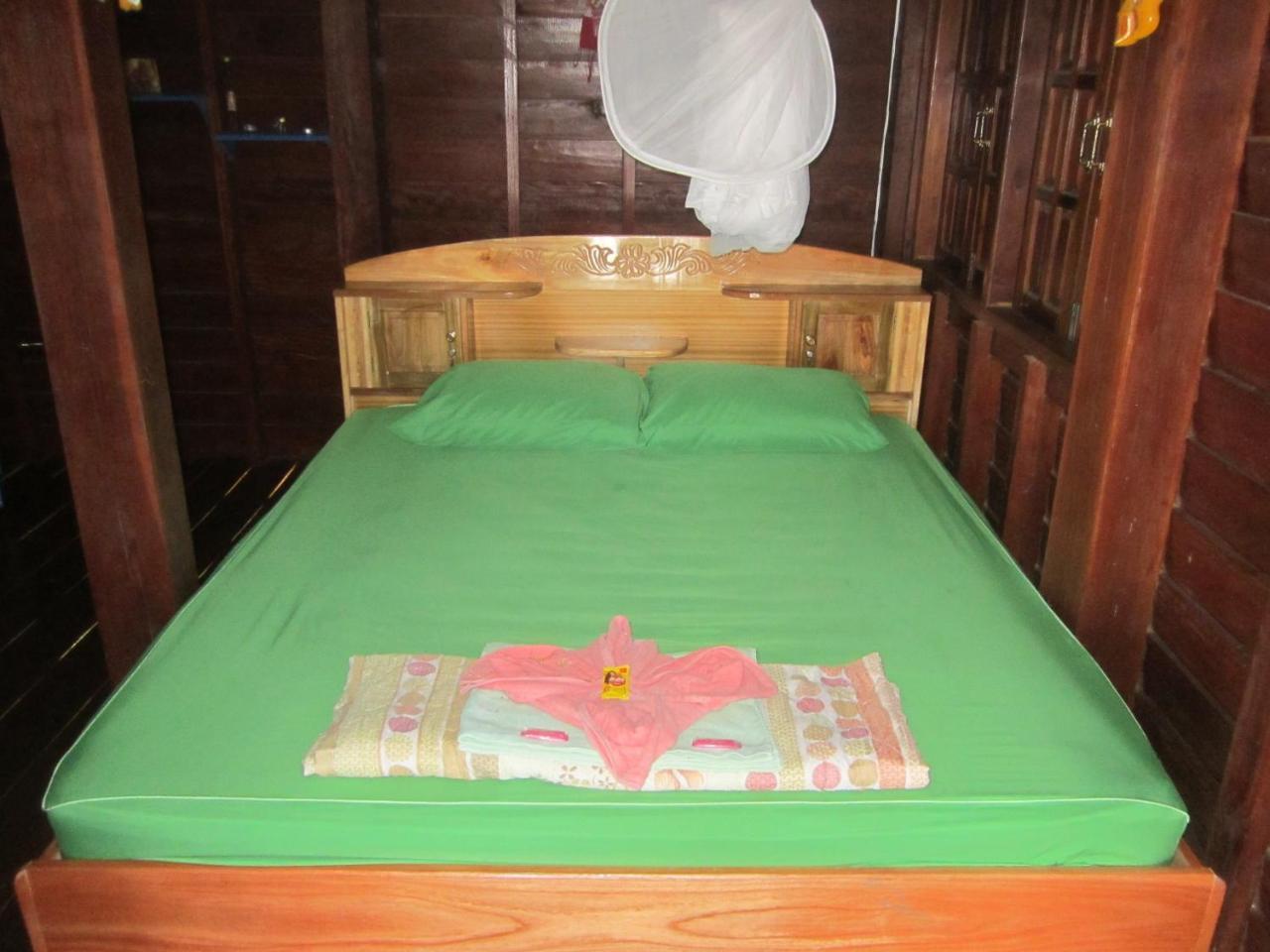 Don Som Riverside Guesthouse Dış mekan fotoğraf